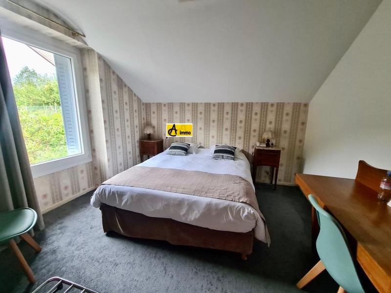 Bureau - 756 m² - 17 pièces