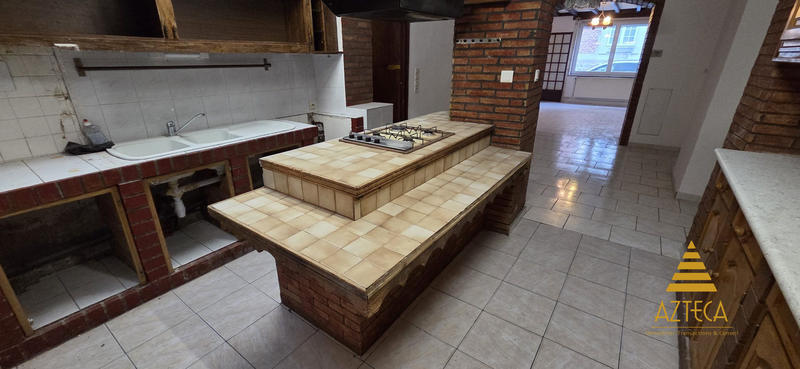 Maison - 96 m² - 5 pièces