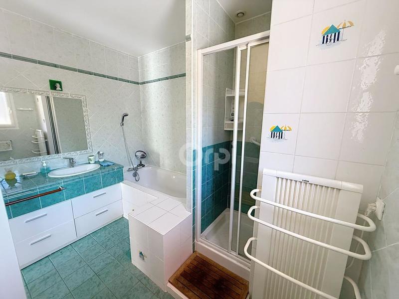 Maison - 110 m² - 4 pièces