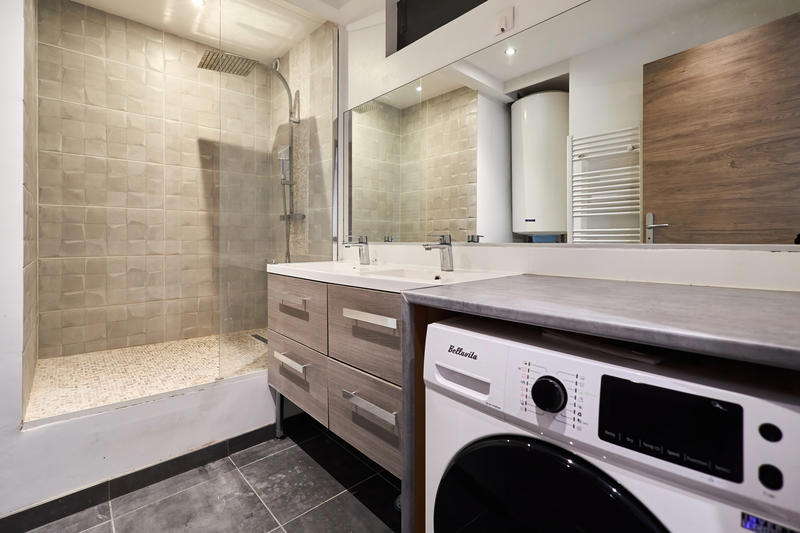 Maison - 171 m² - 6 pièces