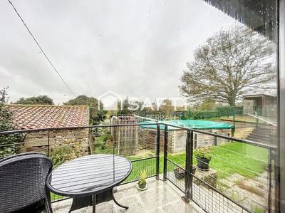 Maison - 188 m² - 8 pièces