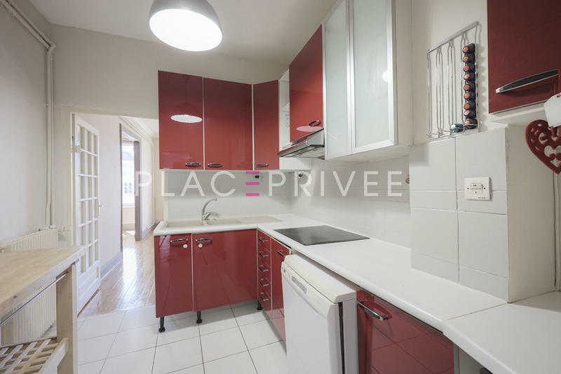 Appartement - 107 m² - 4 pièces