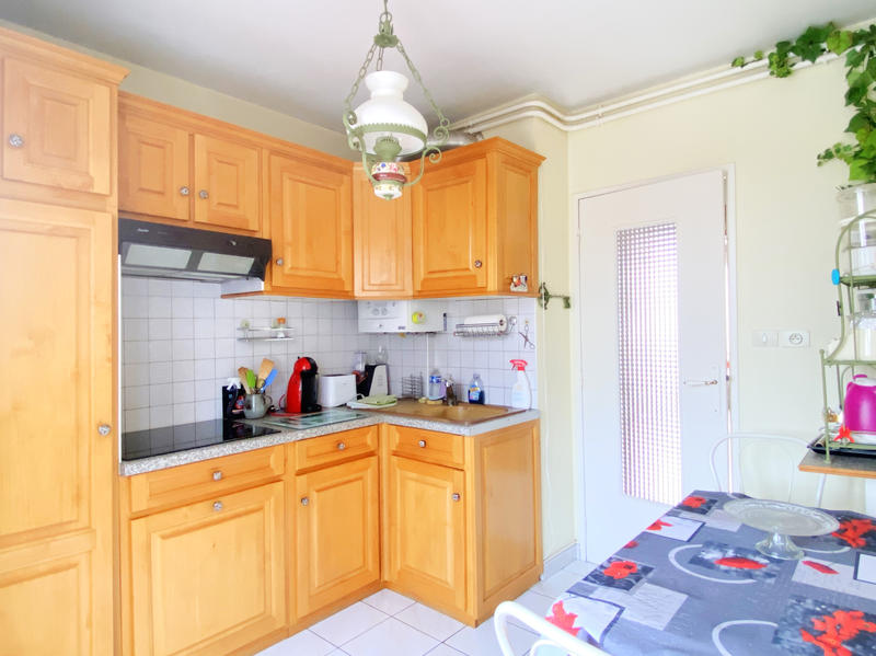 Appartement - 70 m² - 3 pièces