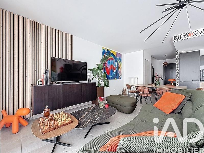 Appartement - 96 m² - 5 pièces