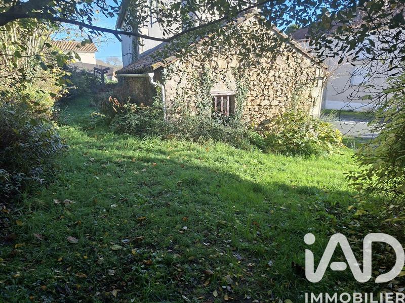 Maison de village - 80 m² - 4 pièces