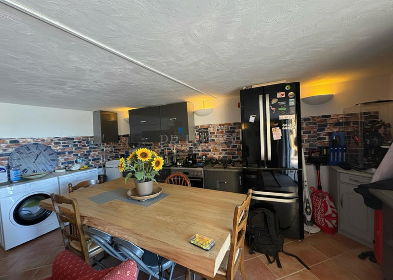 Villa - 167 m² - 8 pièces