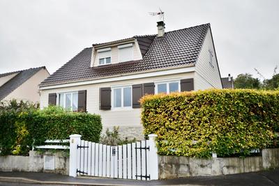 Maison - 123 m² - 5 pièces