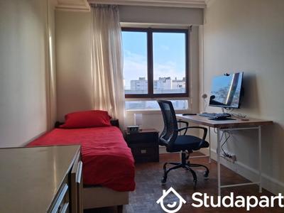 Chambre - 12 m² - 1 pièce