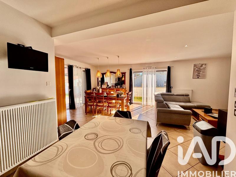 Maison - 183 m² - 5 pièces