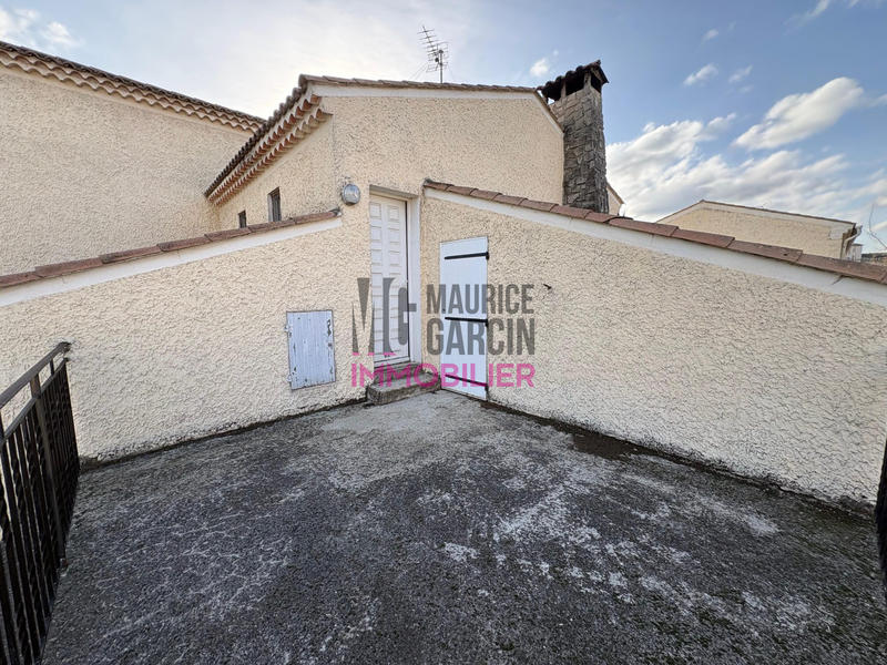 Maison - 191 m² - 5 pièces