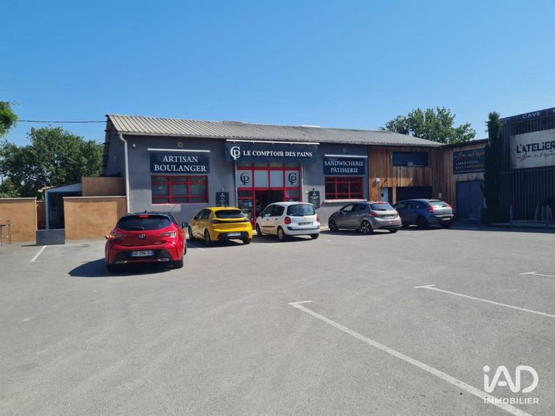 Local commercial - 235 m²