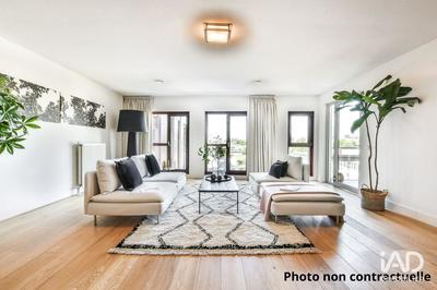 Appartement - 84 m² - 4 pièces