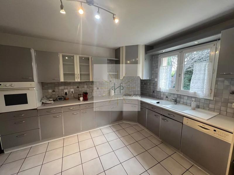 Maison - 125 m² - 5 pièces