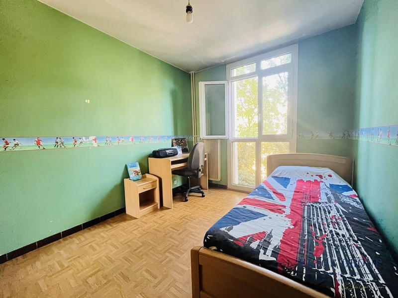 Appartement - 79 m² - 4 pièces