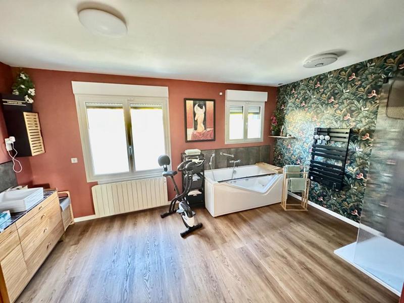 Maison - 155 m² - 5 pièces