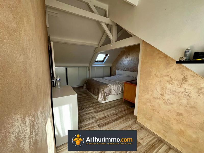 Maison - 105 m² - 5 pièces