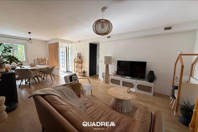 Maison - 103 m² - 4 pièces