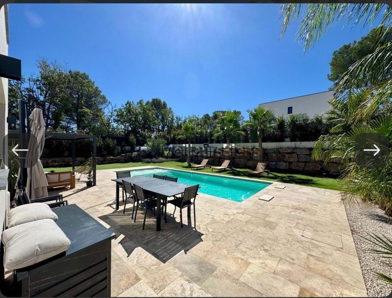 Villa - 130 m² - 5 pièces