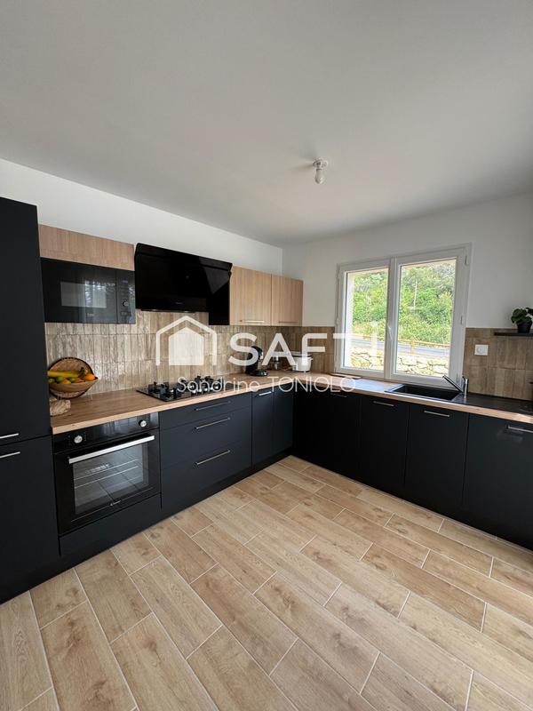 Maison - 114 m² - 4 pièces