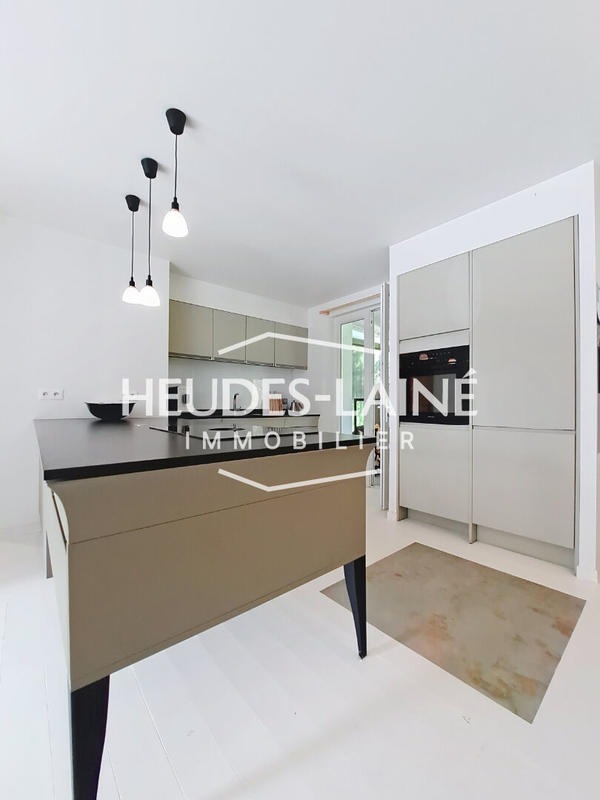 Maison - 102 m² - 6 pièces