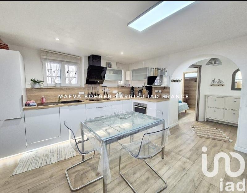 Maison - 85 m² - 5 pièces