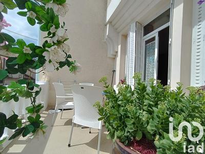 Maison de maîtres - 250 m² - 8 pièces