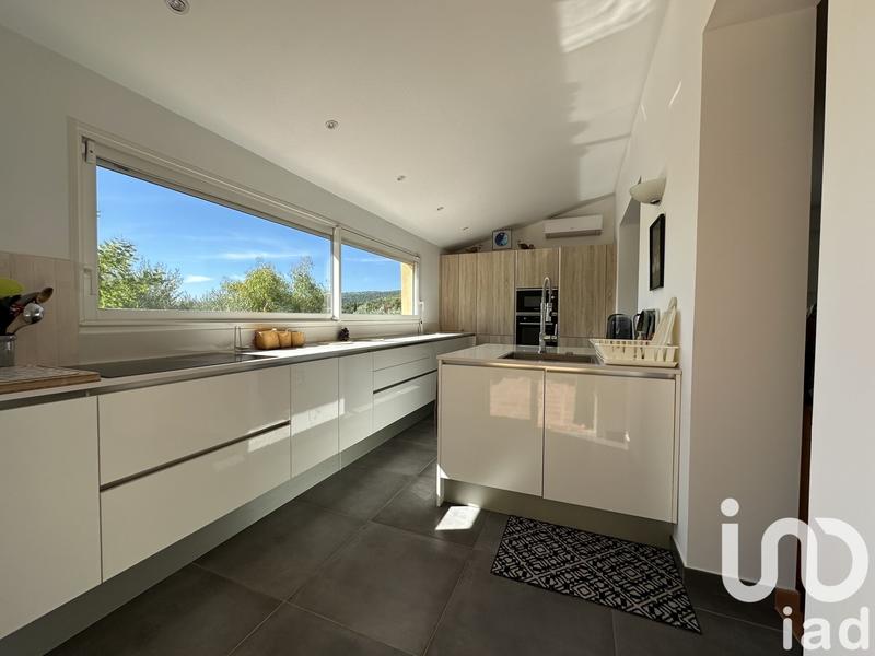 Maison - 135 m² - 5 pièces