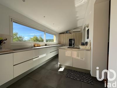 Maison - 135 m² - 5 pièces