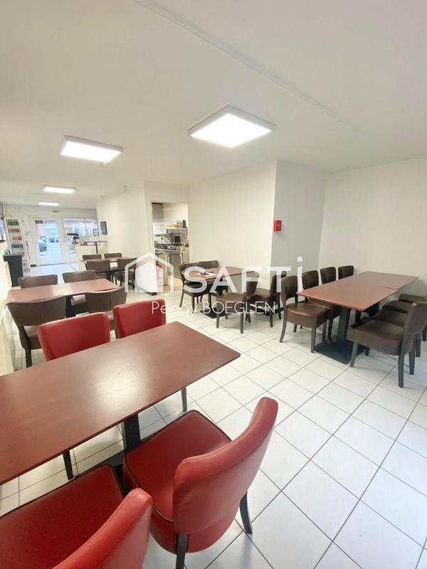 Local commercial - 70 m² - 4 pièces