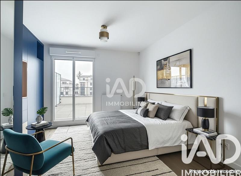 Appartement - 102 m² - 5 pièces