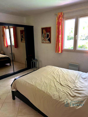 Maison - 169 m² - 7 pièces