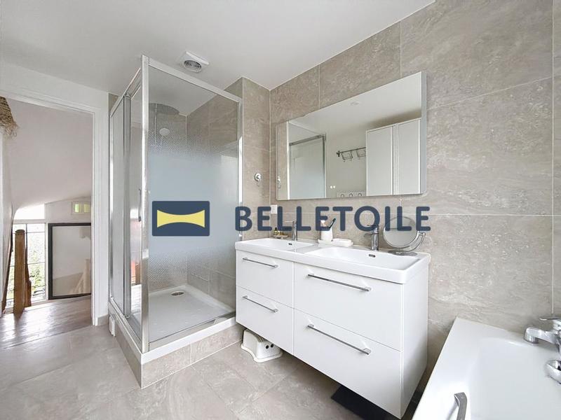 Maison - 138 m² - 4 pièces