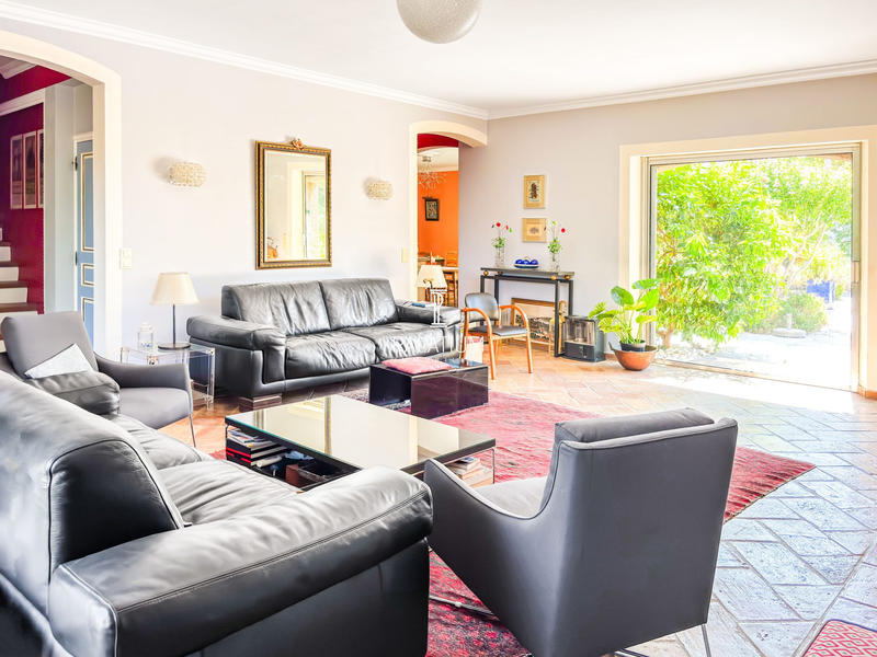 Maison - 500 m² - 15 pièces