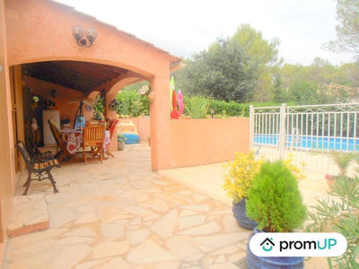 Maison - 185 m² - 7 pièces