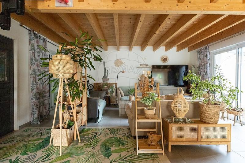 Maison - 152 m² - 5 pièces