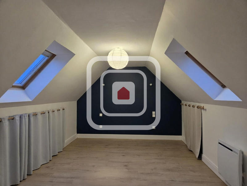 Maison - 138 m² - 7 pièces