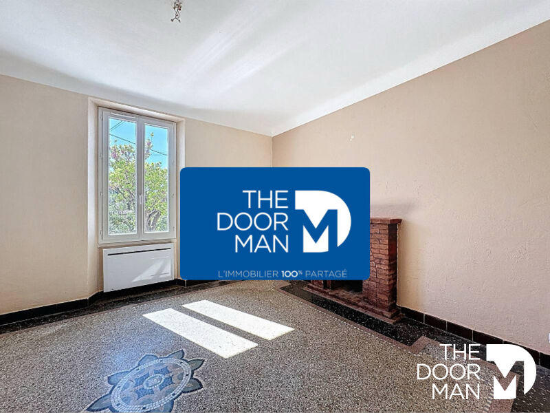 Maison - 240 m² - 10 pièces