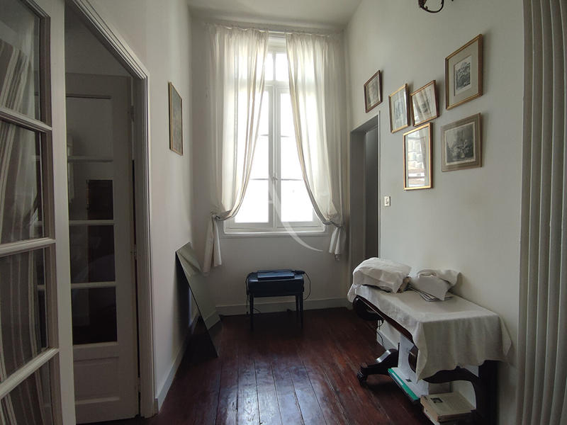 Maison - 173 m² - 6 pièces