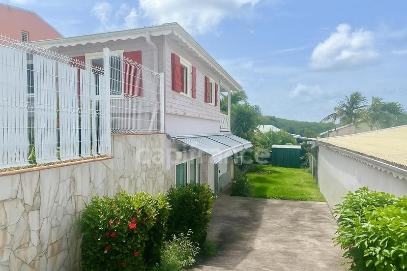 Maison - 171 m² - 4 pièces