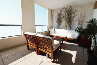 Appartement - 80 m² - 3 pièces