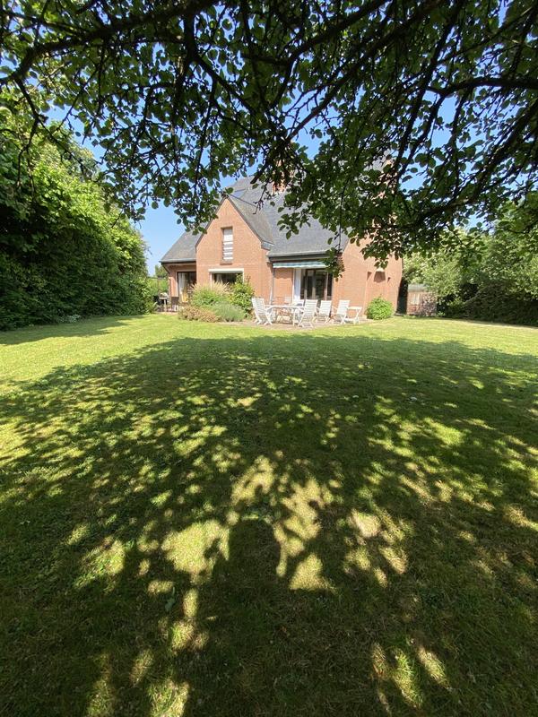 Villa - 179 m² - 9 pièces