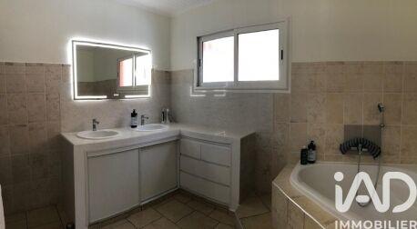 Maison - 205 m² - 6 pièces