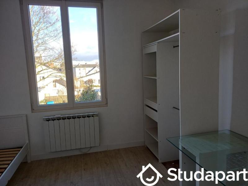 Chambre - 14 m² - 1 pièce