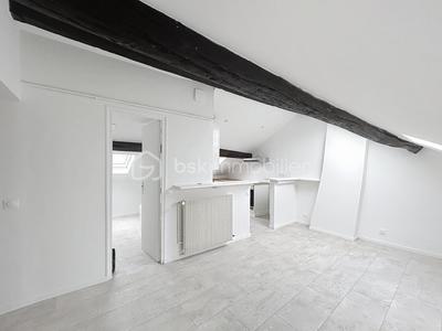 Appartement - 63 m² - 5 pièces