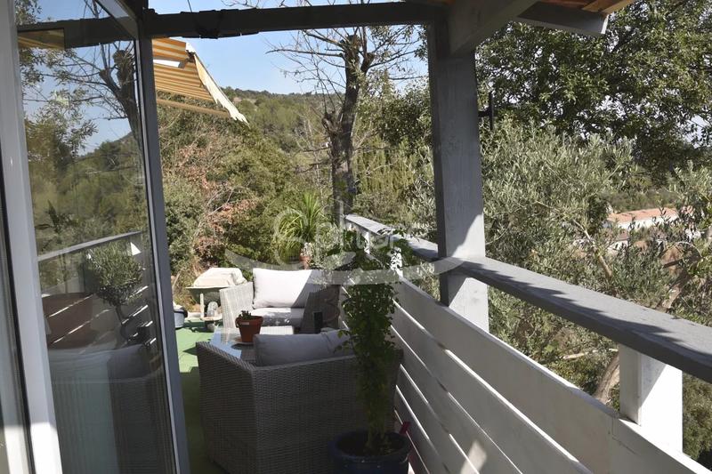 Villa - 80 m² - 4 pièces