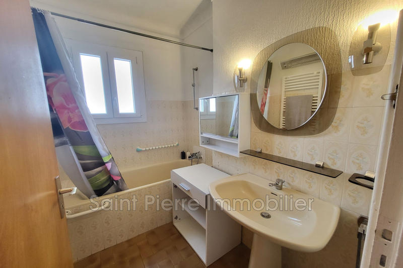 Maison - 305 m² - 6 pièces