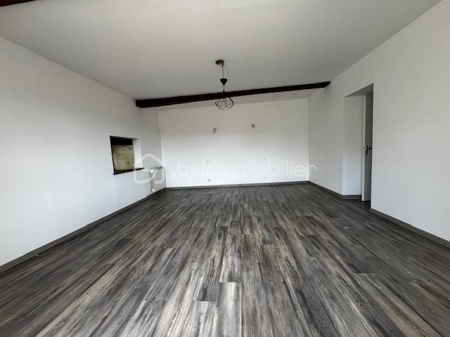 Maison de village - 175 m² - 8 pièces