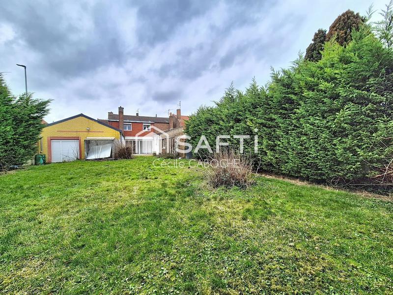 Maison - 223 m² - 7 pièces