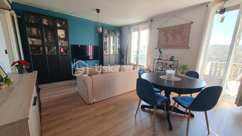 Appartement - 82 m² - 3 pièces