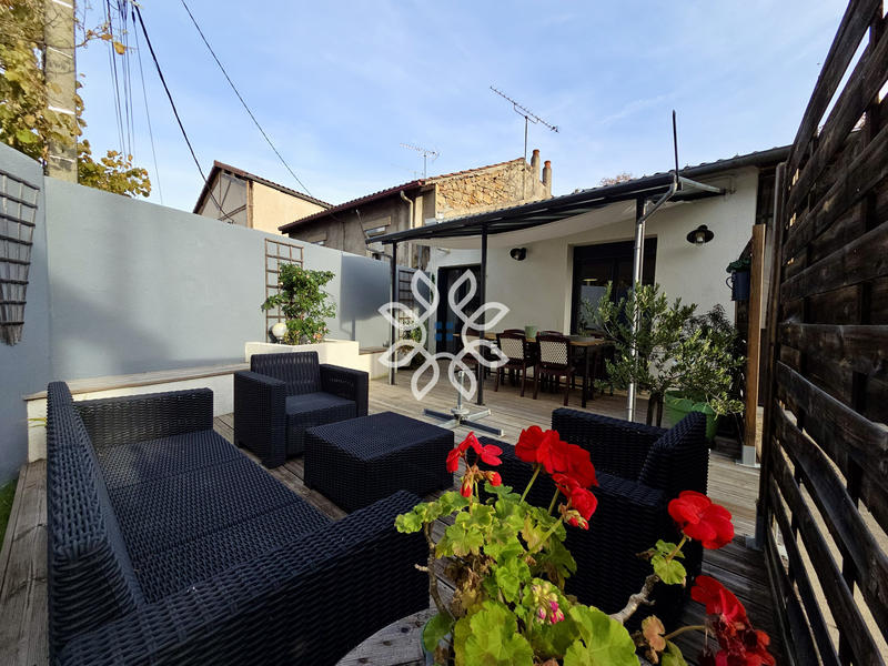 Maison - 150 m² - 8 pièces